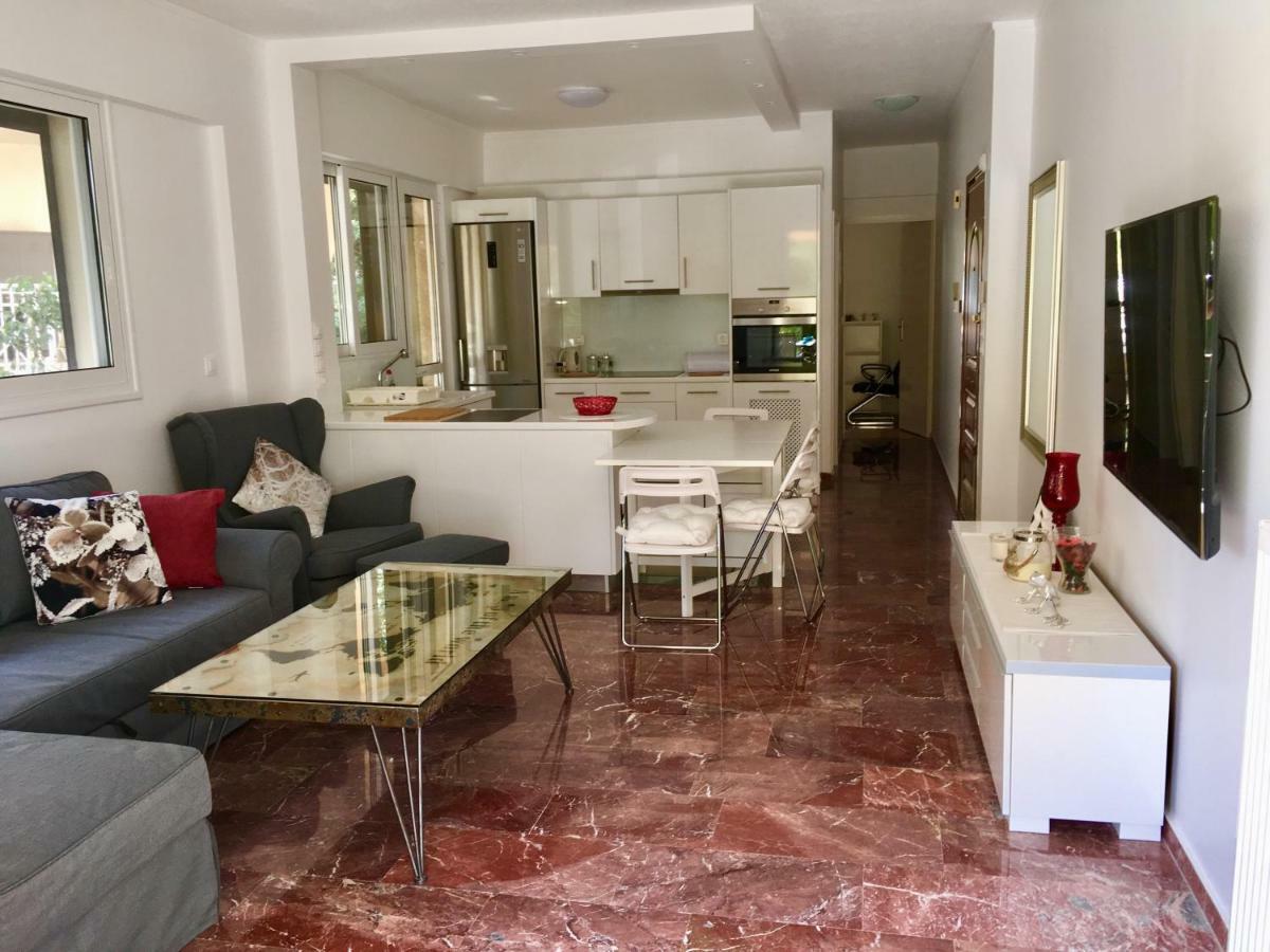 Sea Star Luxury Apartment Atene Esterno foto
